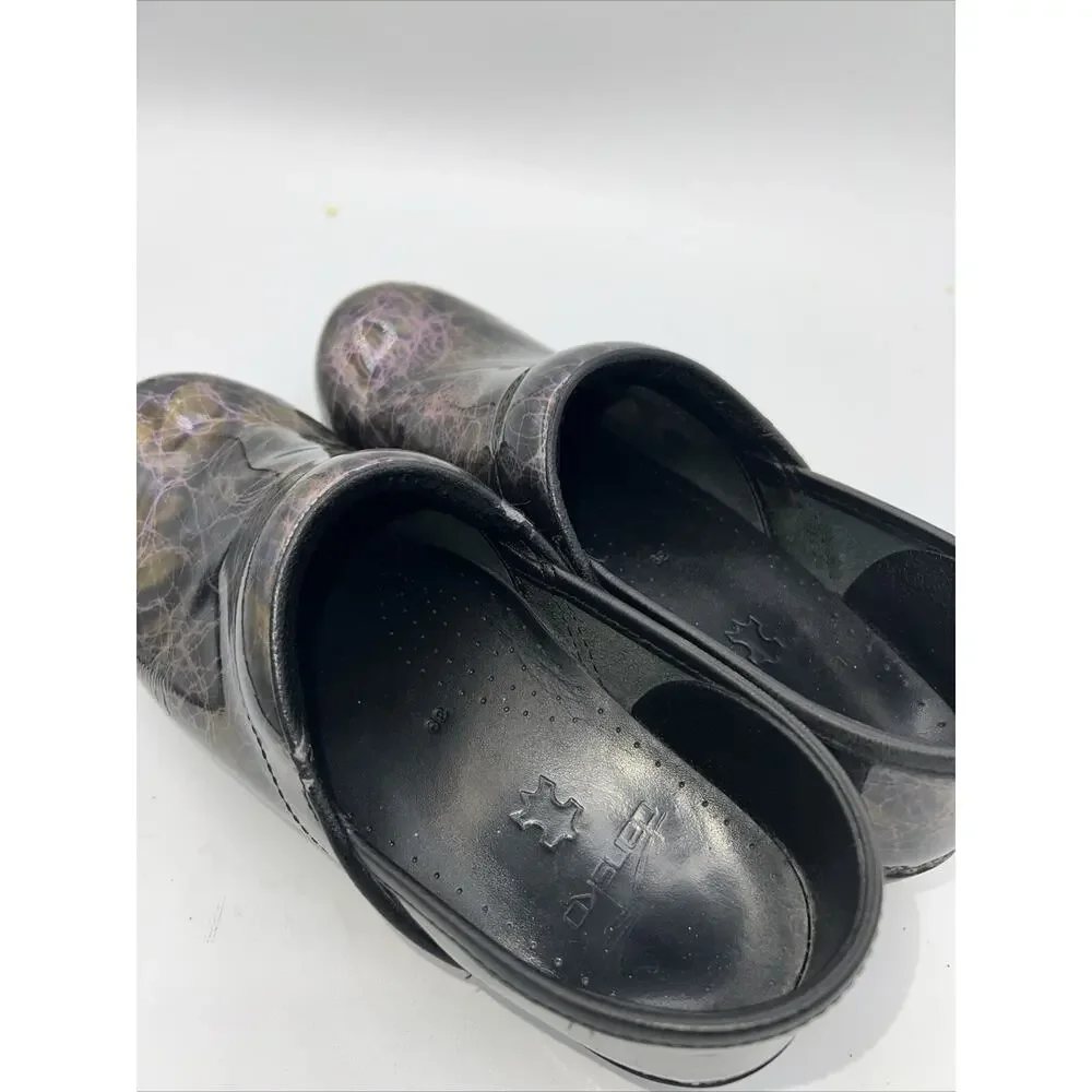 Dansko Women Professional Iridescent Printed Black Leather Clogs Size 39 US 8 - Picture 5 of 9